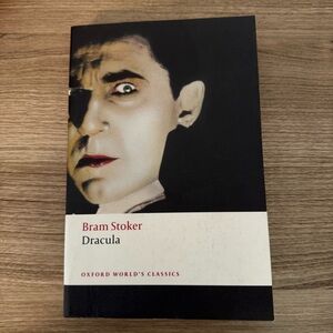 Oxford World's Classics Dracula Book